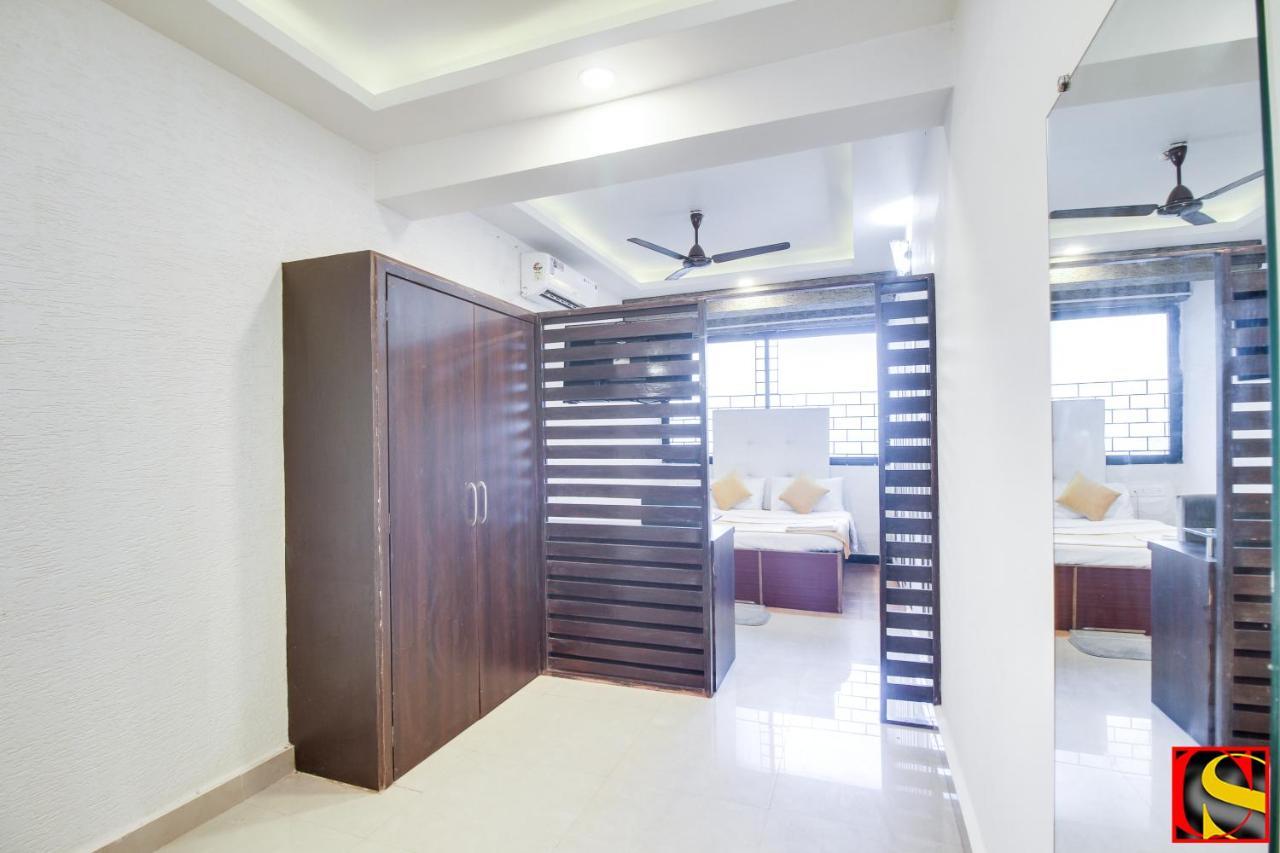 Candolim Sands Hotell Exteriör bild