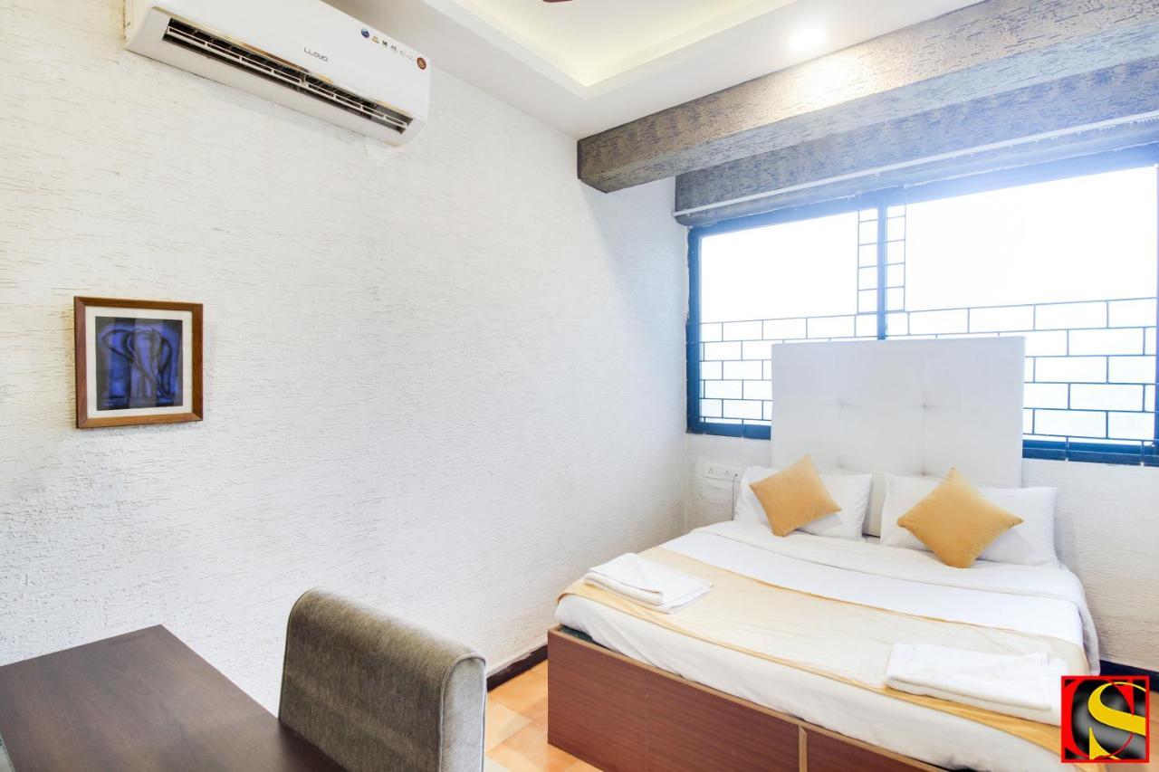 Candolim Sands Hotell Exteriör bild